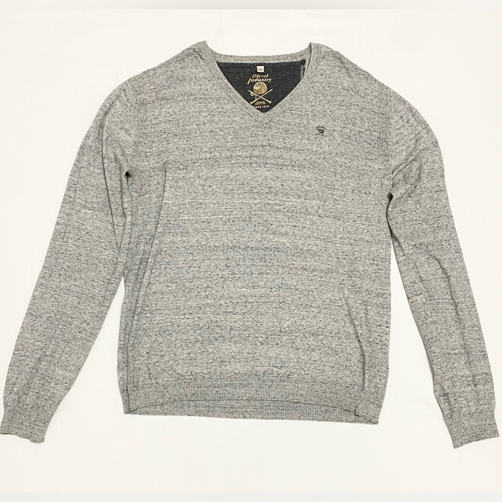 Diesel Industry Men's Light Gray V Neck Pullover Knit Sweater